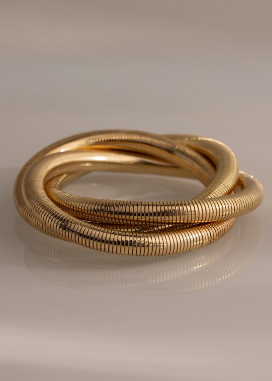 Ribbed Infinity Bangle