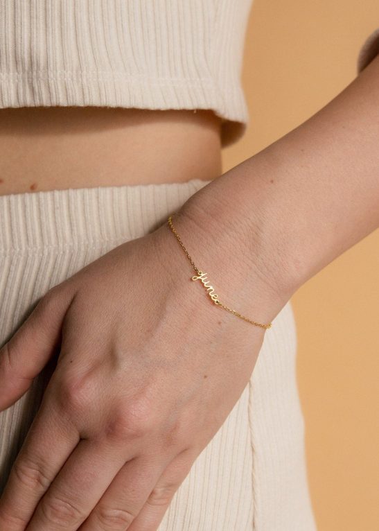 Dainty Tiny Name Bracelet