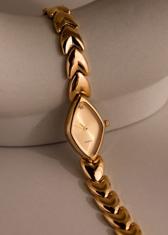 Geometric Oval Timepiece